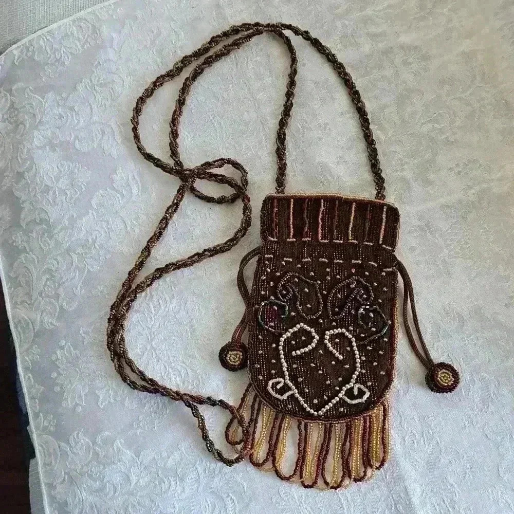 Purse SMALL FOR CREDIT CARDS OR MONEY